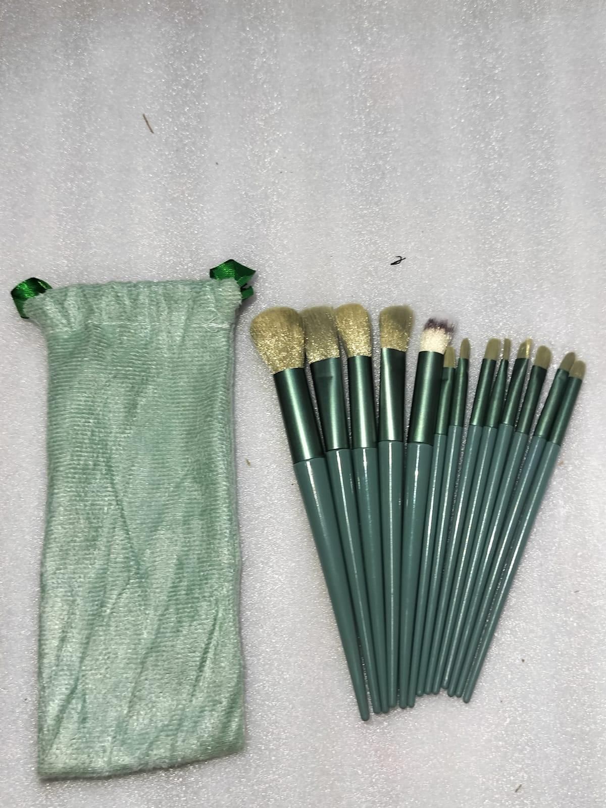 13 Pcs Makeup Brush with Pouch Set - Luxury Ways