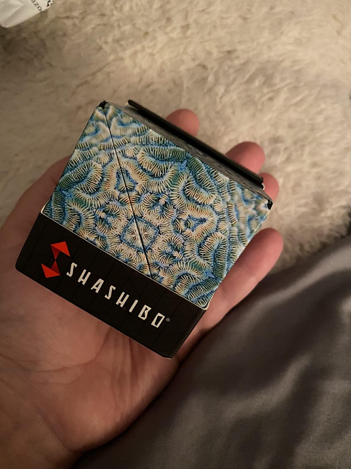 Magnetic Shape Shifting Box - Luxury Ways