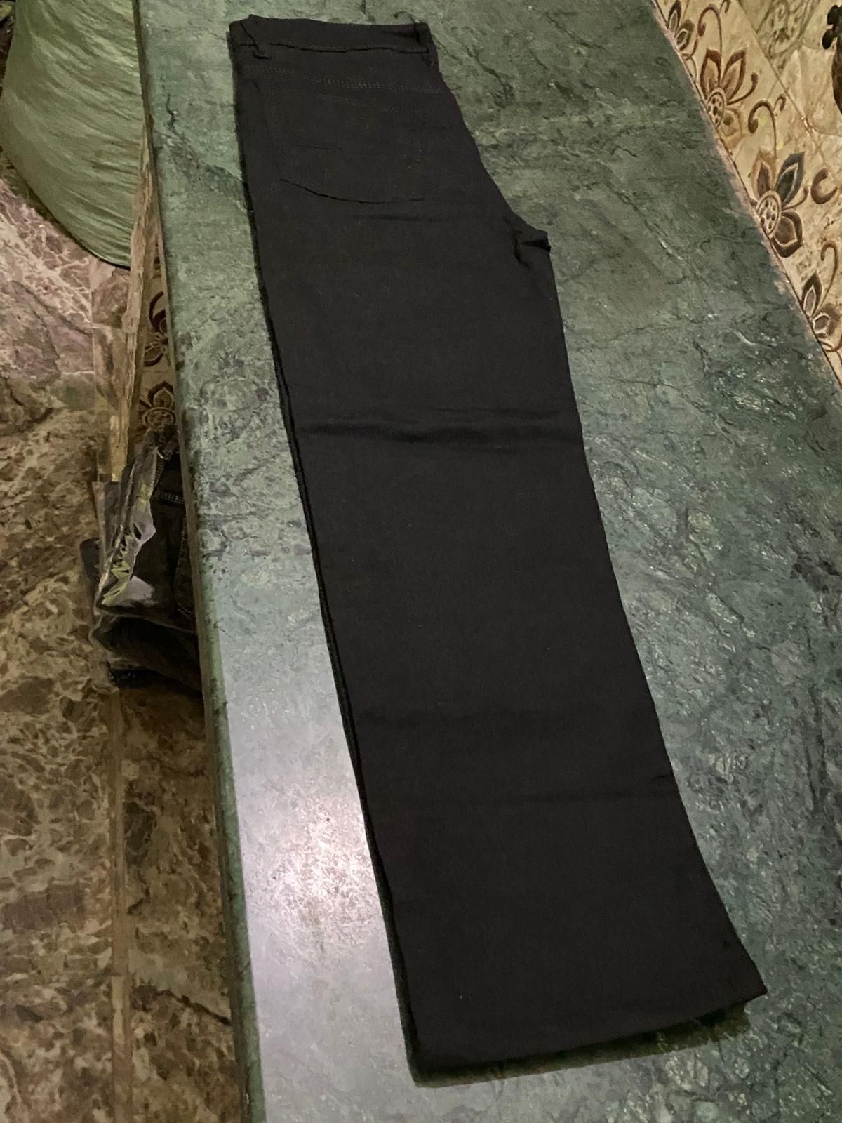 Men's Loose Fit Mid Rise Black Jeans - Luxury Ways