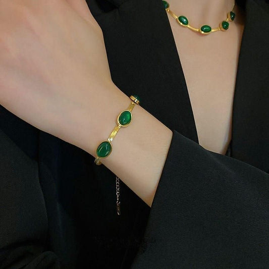 Oval Green Crystal Pendant Necklace Set With Bracelet - Luxury Ways